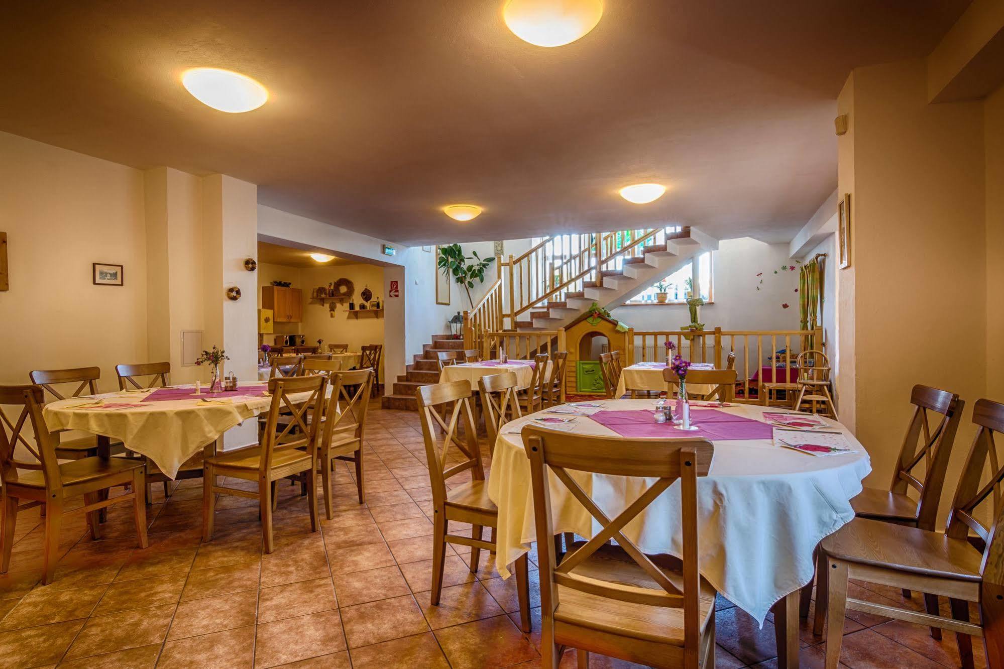 Hotel Villa Siesta Vysoké Tatry Exterior foto